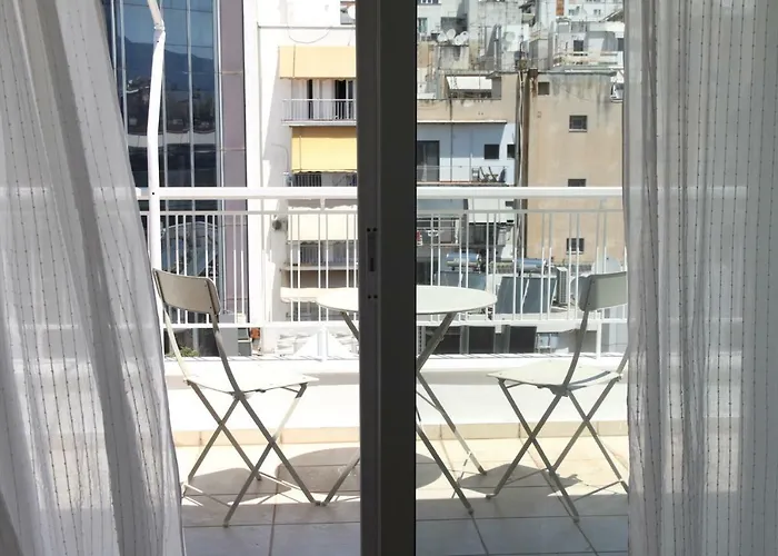 Homz Ah02 Kolonaki Penthouse Studio